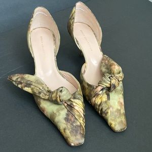 Brock Collection Heel Size 10